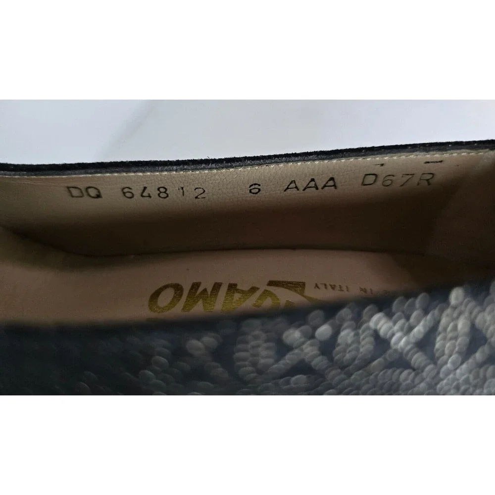 Salvatore Ferragamo Gold Black Floral Women's Pumps Heels Size 6 AAA - Picture 10 of 11